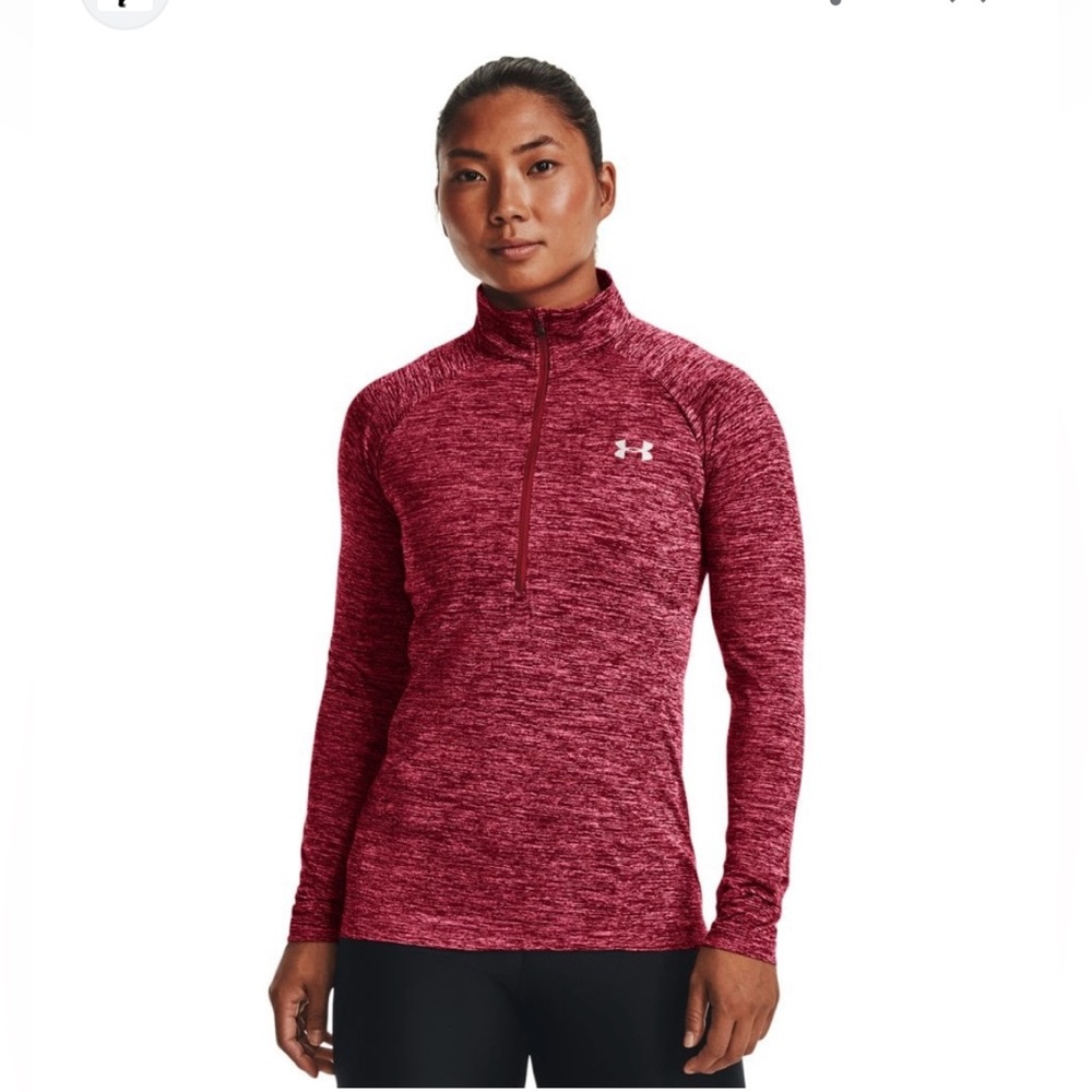 Under Armor 1/2 ZIP PULLOVER ………650